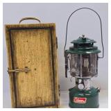 Nice Vintage 1973 COLEMAN Lantern w/Case