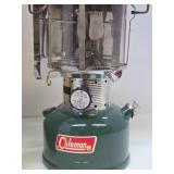 Nice Vintage 1973 COLEMAN Lantern w/Case