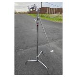 Quality Heavy Duty MATTHEWS Chrome Guitar Stand