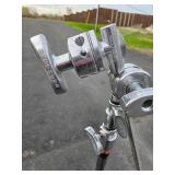 Quality Heavy Duty MATTHEWS Chrome Guitar Stand