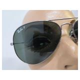 Nice Pair of Genuine RAY BAN Sunglasses w/Case
