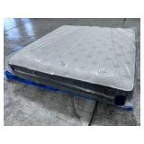 Stearns & Foster "Estate" Luxury Cushion Firm King Mattress - MRSP$ 2,999.00 - No Reserve!