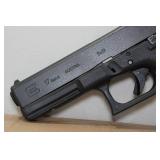 Glock 17 Gen 4 9mm Semi-Auto Pistol