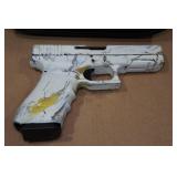 Glock 17 Gen 4 9mm Semi-Auto Pistol - True Timber Snowfall Camo
