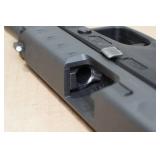 Beretta APX 9mm Full Size Semi-Auto Pistol - 2 Magazines