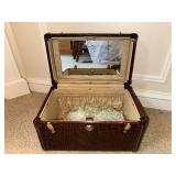 Vintage Samsonite Shwayder Bros. Brown Travel Train Case with Mirror