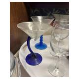 Vintage 10-Piece Glassware Set with Penguin Cocktail Shaker