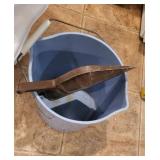 Household Cleaning Set with Laundry Baskets and Mops