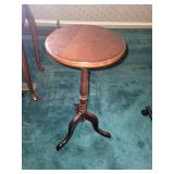 Wooden Pedestal Side Table with Circular Top