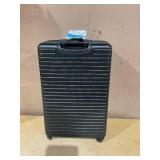 Protege Vacationer Hard Side 28 Expandable Checked Luggage