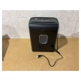 Pen+Gear 6-Sheet Micro-cut Paper/Credit Card Shredder with 3.4 Gallon Bin, Black,Home and Office use