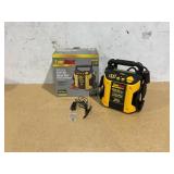 EverStart Maxx 1000 Peak Amp Jump Starter with 120 PSI Compressor, Pivoting LED Light, 3X USB Ports