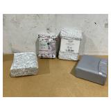 LOT OF 4 Bed Sheet Sets