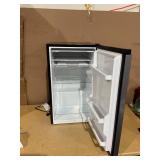 Hisense 4.4 Cu ft Single Door Mini Refrigerator