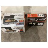 Blackstone 2-Burner 22" Tabletop Griddle with Hood & Blackstone Griddle Leg Kit with Adjustable Legs and Base