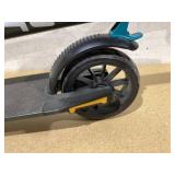 GOTRAX G2Plus Foldable Electric Scooter for Adult Teens Age of 8+ with 6" Tires, 200W 12mph