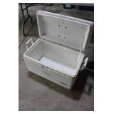 Igloo Sport 70 Qt Cooler with Handles
