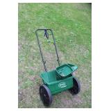 Scotts AccuGreen 1000 Lawn Fertilizer Spreader