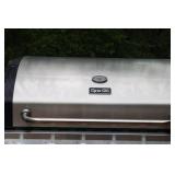 Dyna-Glo 6-Burner Gas Grill with Side Burner and Cover