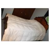 Antique Wooden Full-Size Bed Frame with Ornate Carvings