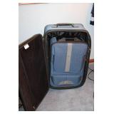 Expandable Blue Upright Suitcase with Detachable Roller