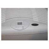 Essick Air Products Evaporative Humidifier Model 5D6 700