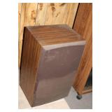 Vintage Stereo System with Speakers and Turntable