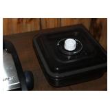 FoodSaver Vacuum Sealer with Vacuum Canister