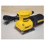 DeWalt Electric Palm Grip Sander