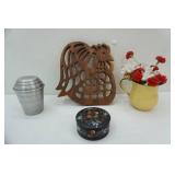 Wooden Rooster Decor & Other Vintage Items