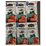 ID 1 - Set of 6 Rachael Ray Nutrish Wheelies Crunchy Cat Treats - Salmon Flavor