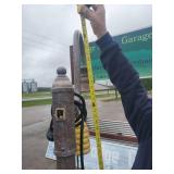 Awesome outdoor Lamp on Post with Bear Décor