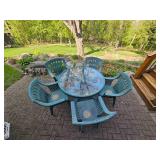 Rugged Resin Patio Table & Chairs