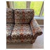 Luxurious Flexteel Feather Pattern Sofa