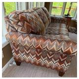 Luxurious Flexteel Feather Pattern Sofa