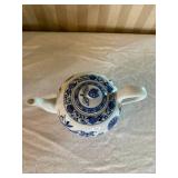 Charming Vintage Blue Floral Teapot Set - Spode - Royal Daulton - (3)