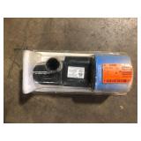 TOTALPOND 2,000 GPH Waterfall Pump  Customer Returns See Pictures