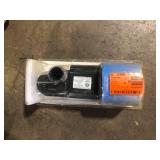 TOTALPOND 2,000 GPH Waterfall Pump  Customer Returns See Pictures