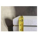 Wooden Bi-Fold Closet Doors with Hinges