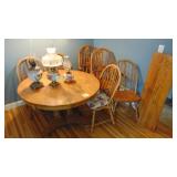 47" Rd Solid Oak Table with 2 Leafs and 6 Chairs (Oil Lamps Not Included)