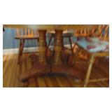 47" Rd Solid Oak Table with 2 Leafs and 6 Chairs (Oil Lamps Not Included)