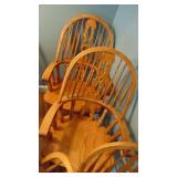 47" Rd Solid Oak Table with 2 Leafs and 6 Chairs (Oil Lamps Not Included)