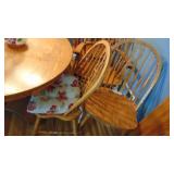 47" Rd Solid Oak Table with 2 Leafs and 6 Chairs (Oil Lamps Not Included)