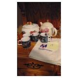 4 Rosemalded Cups, Velkamme Towel, Teapot and Casserole