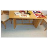 Dinning Set with 2pc Hutch. (Contents on table not included)