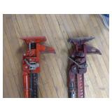 2 Hi-Lift Jacks