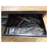 Craftsman Tool Chest Work Bench with Vise