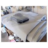 Hewitt 2000# Pontoon Lift with 23