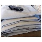 Hewitt 2000# Pontoon Lift with 23