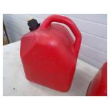 Suzuki Marine Gas Can and Plastic 5 Gallon Can